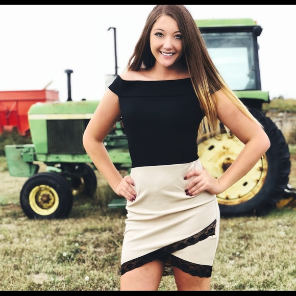 Meet your Posher, Alysha - Picture 1 of 1